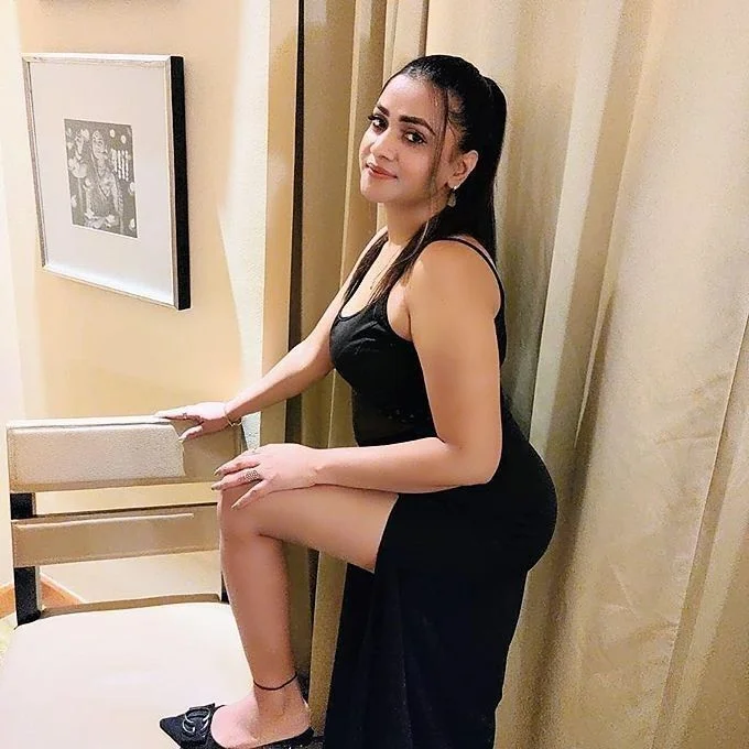 Aditi Jaipur Escort